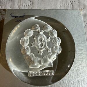 Lenox Clear Crystal Paperweight with Decorative Crest